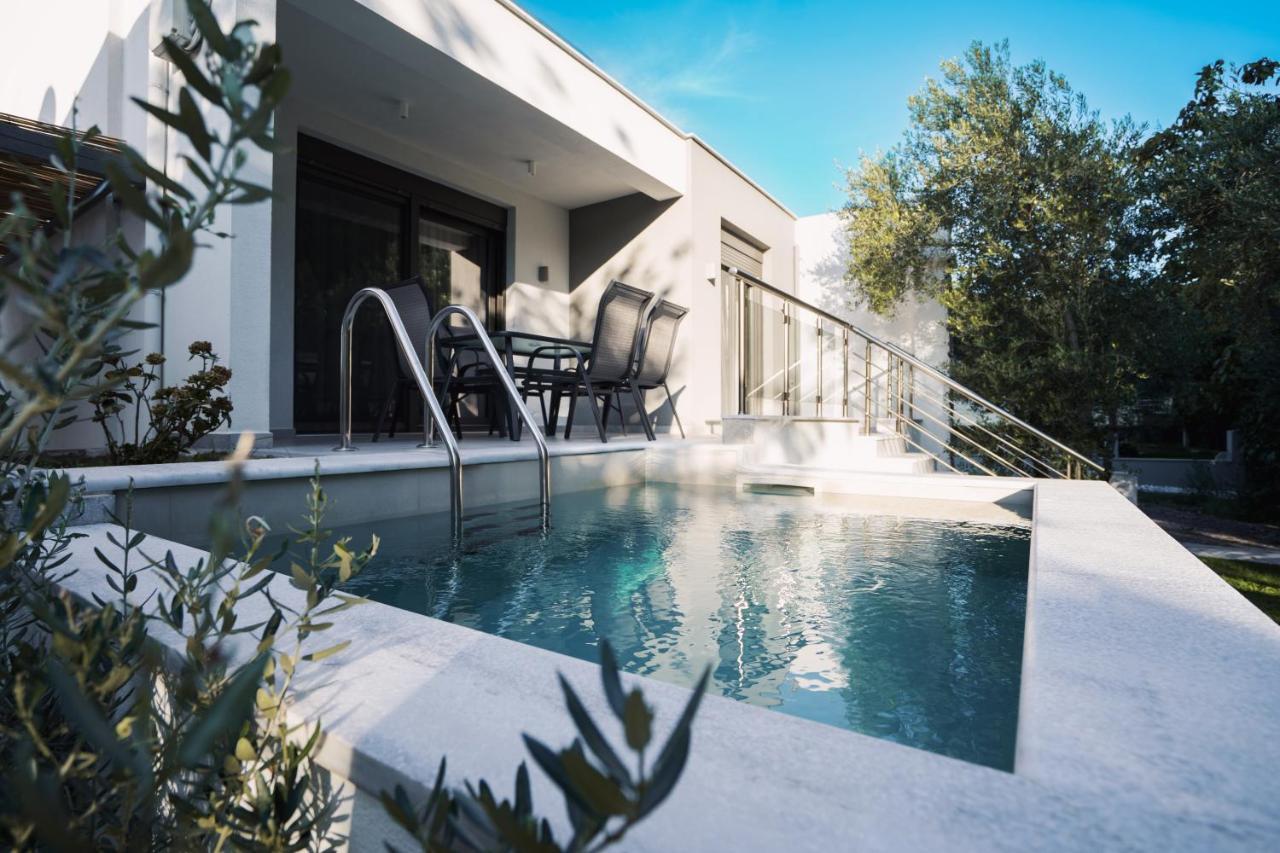 Octo Villas Complex Nea Iraklitsa Extérieur photo
